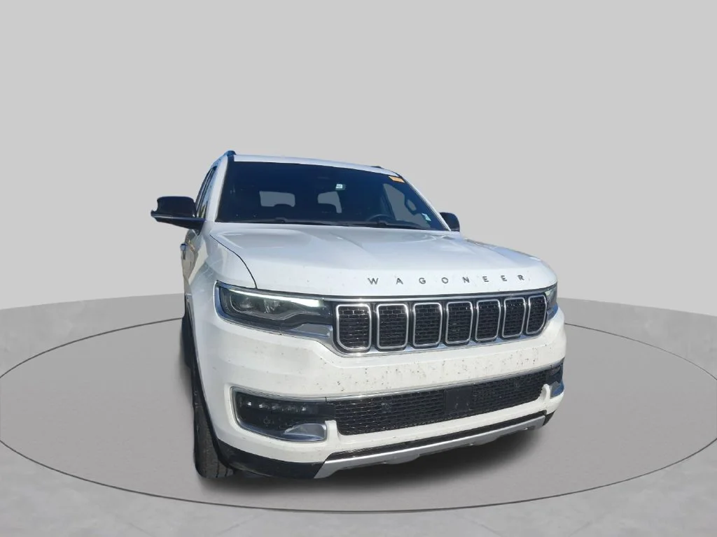 Used 2024 White Jeep Series II image 2