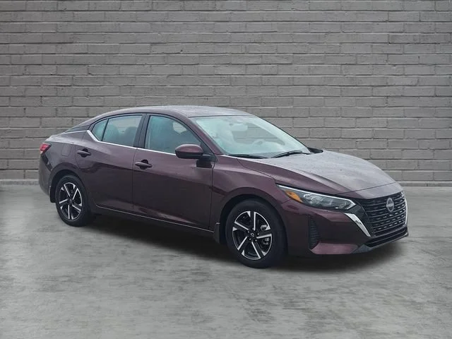 Used 2025 Gray Nissan SV image 7