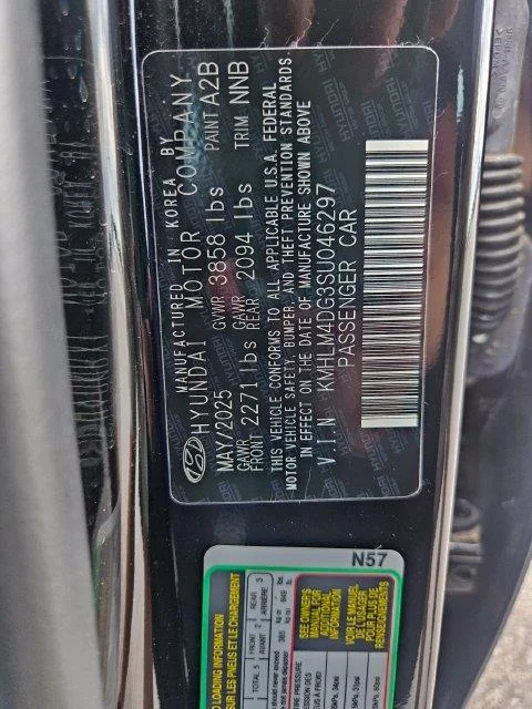 Used 2025  Hyundai SEL Sport image 30