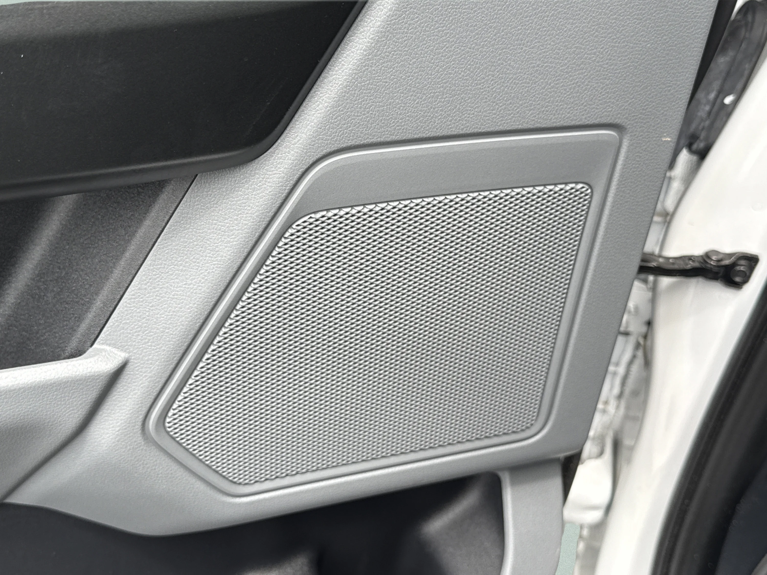 Used 2021 Oxford White Ford XL image 27