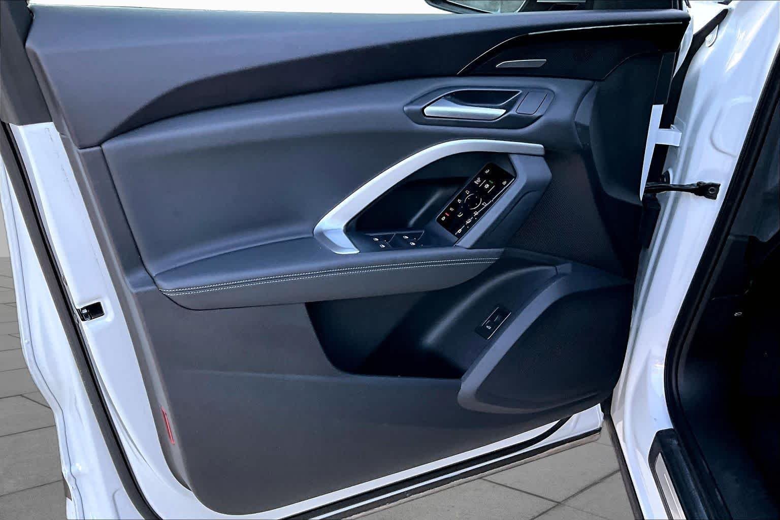 2025 Audi Q5 Premium Plus - Photo 22