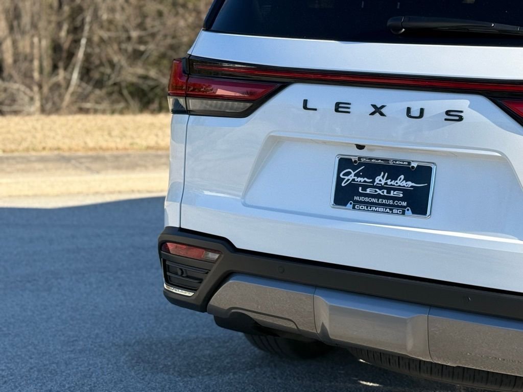 2026 Lexus LX 700h Luxury - Photo 13