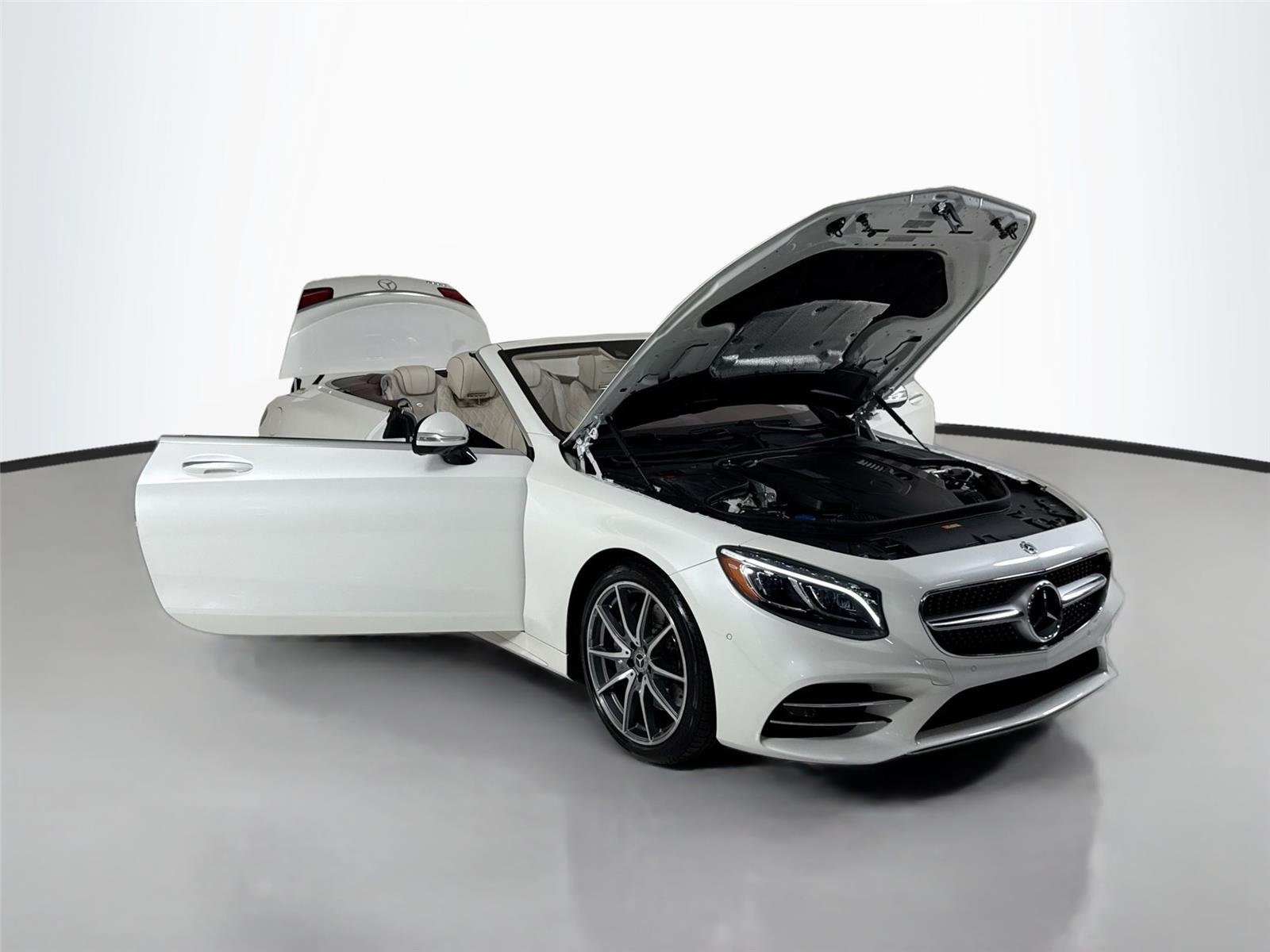 Used 2019 designo Cashmere White Magno (Matte Finish) Mercedes-Benz S 560 Cabriolet | AMG® Line | Premium Pkg | Driver Assist Pkg image 39