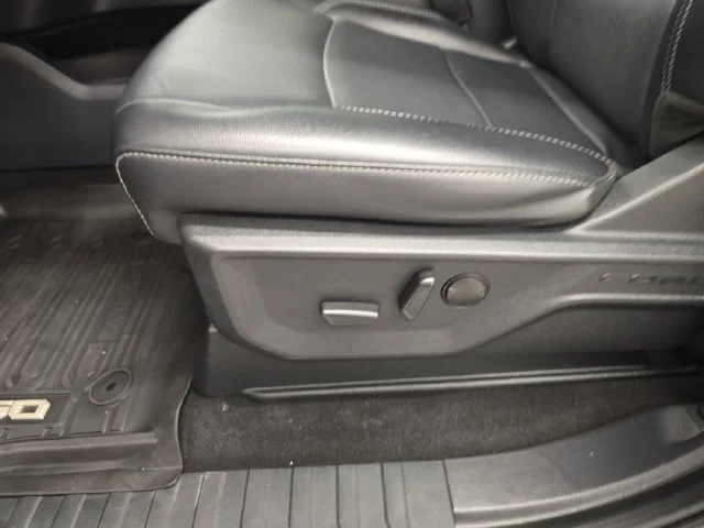 Certified Used 2024 Agate Black Metallic Ford XLT image 37