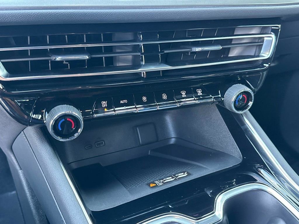 2026 Chevrolet Traverse LT - Photo 28