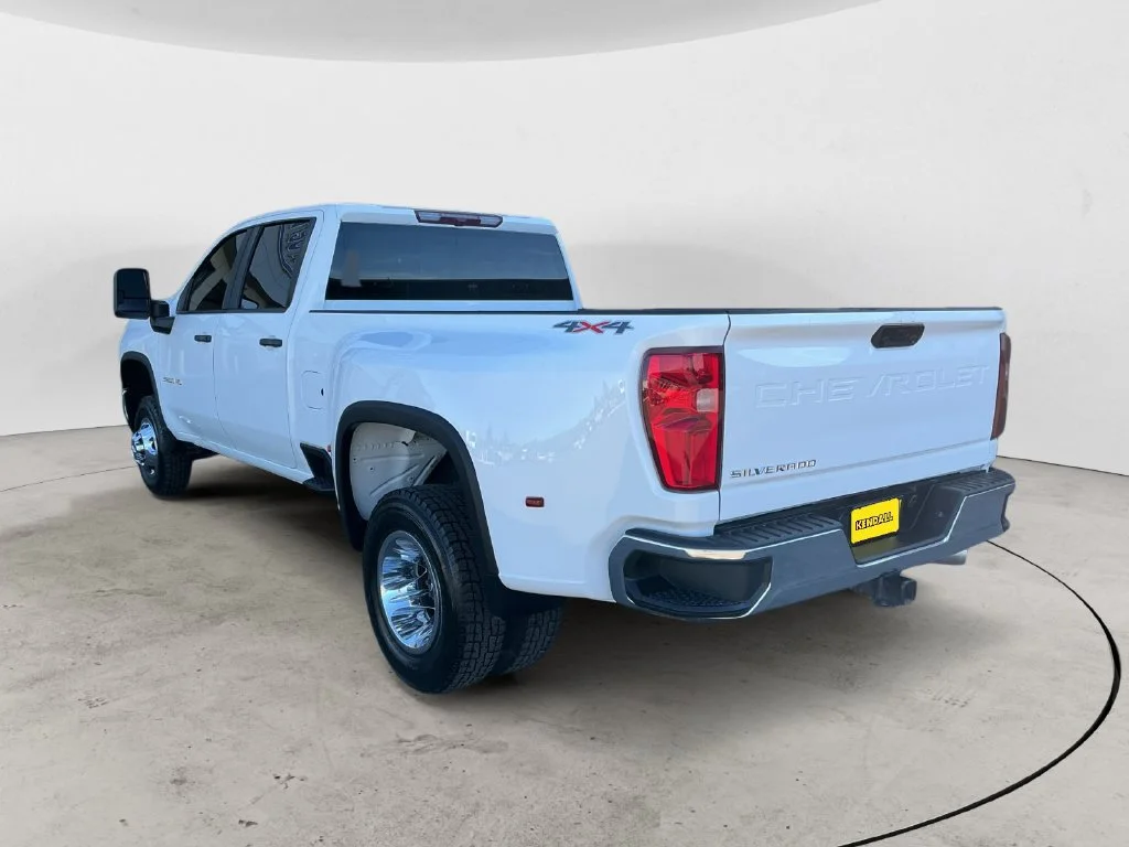 Used 2024 Summit White Chevrolet WT DRW image 11