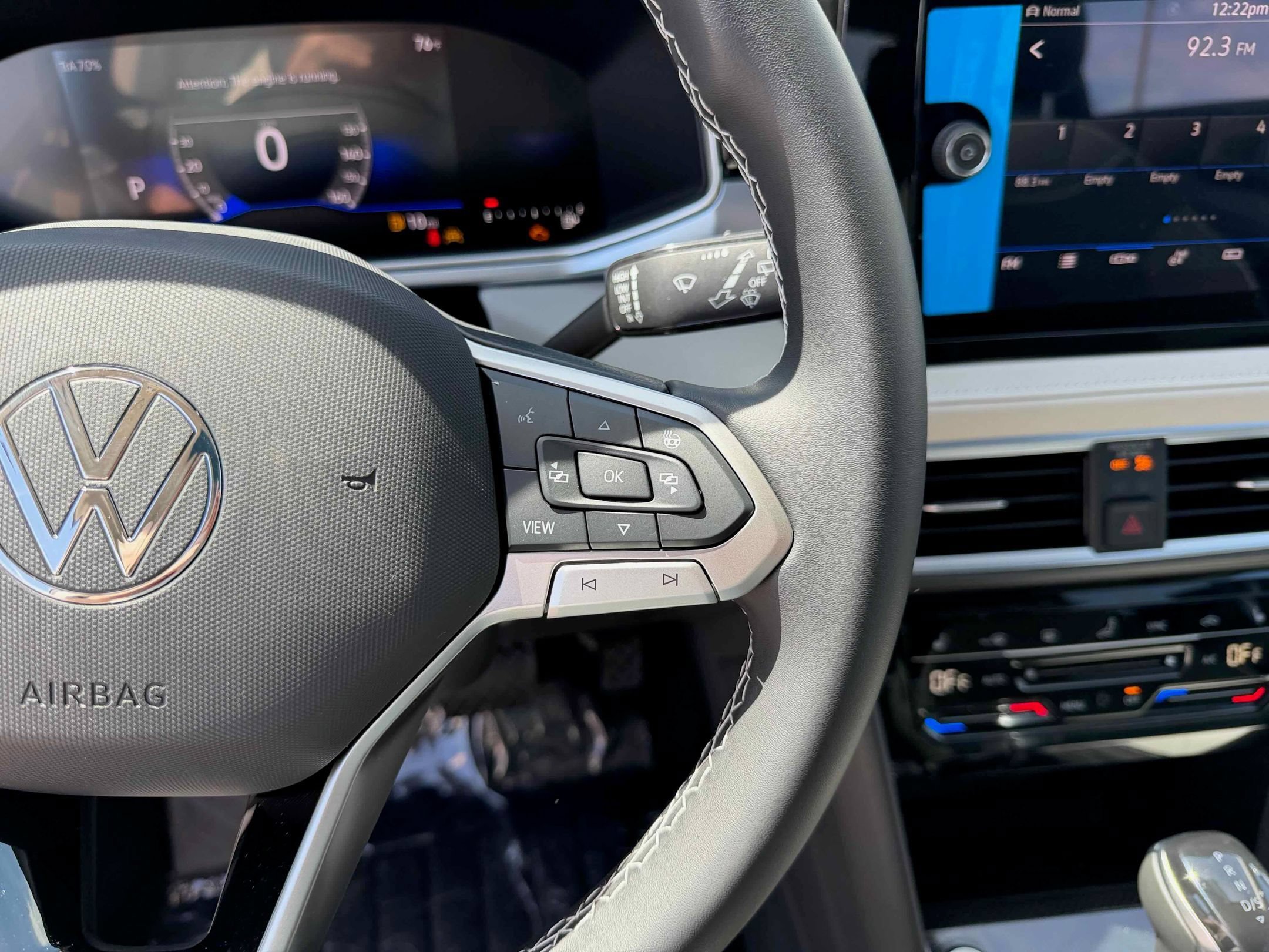 New 2026 Pure White Volkswagen SE image 18
