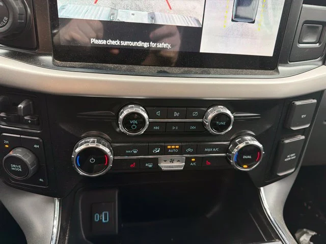Used 2022 Gray Ford XLT image 18