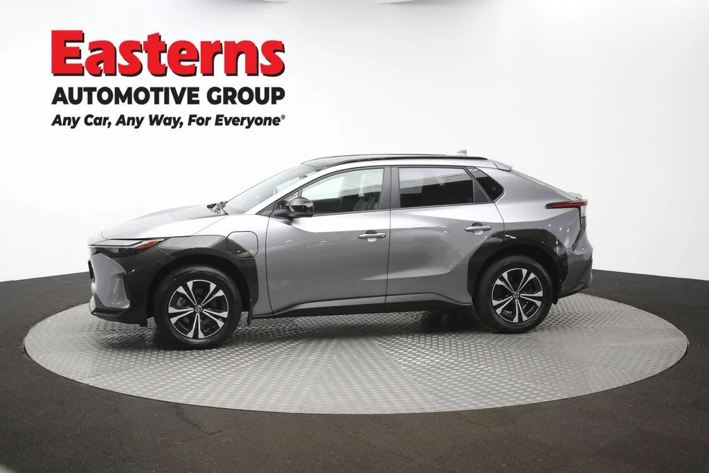 Used 2023 Gray Toyota XLE image 57