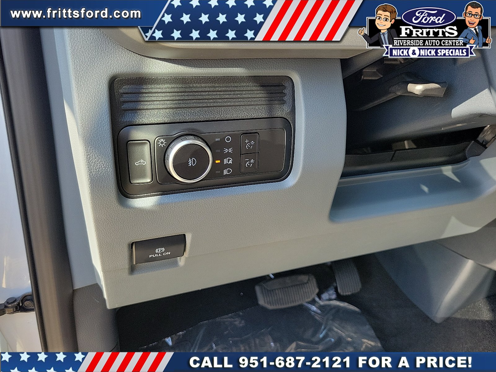 New 2026 Oxford White Ford F-250® XL image 14