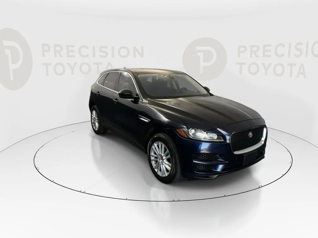 Used 2020 Portofino Blue Metallic Jaguar 30t Prestige image 4