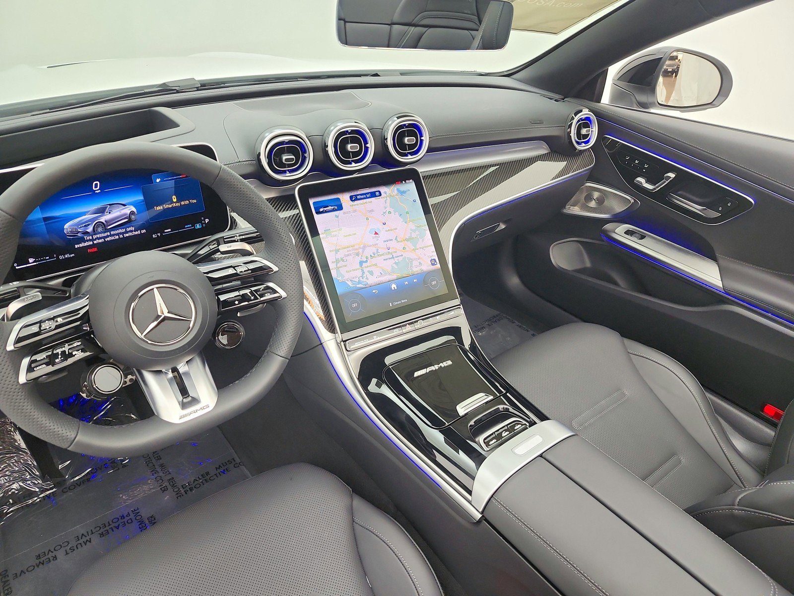 New 2026 MANUFAKTUR Moonlight White Metallic Mercedes-Benz AMG® CLE 53 4MATIC+ Cabriolet image 34