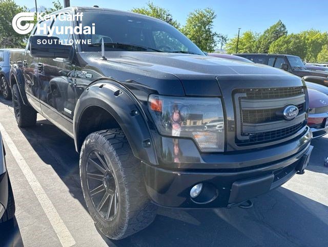 2014 Ford F-150 FX4 4x4 SuperCrew 145 in's photo