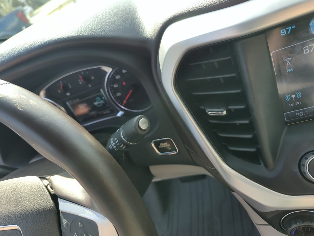 Used 2019 DARK SKY METALLIC GMC SLT image 23