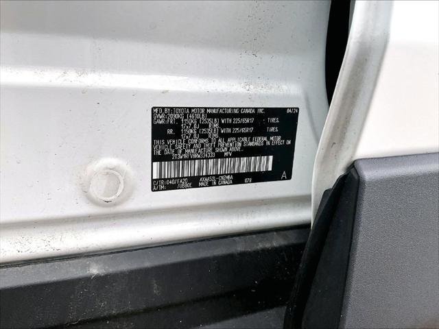 Certified Used 2024 ICE CAP Toyota  image 9