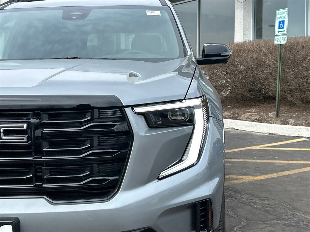 2026 GMC ACADIA - Image 9