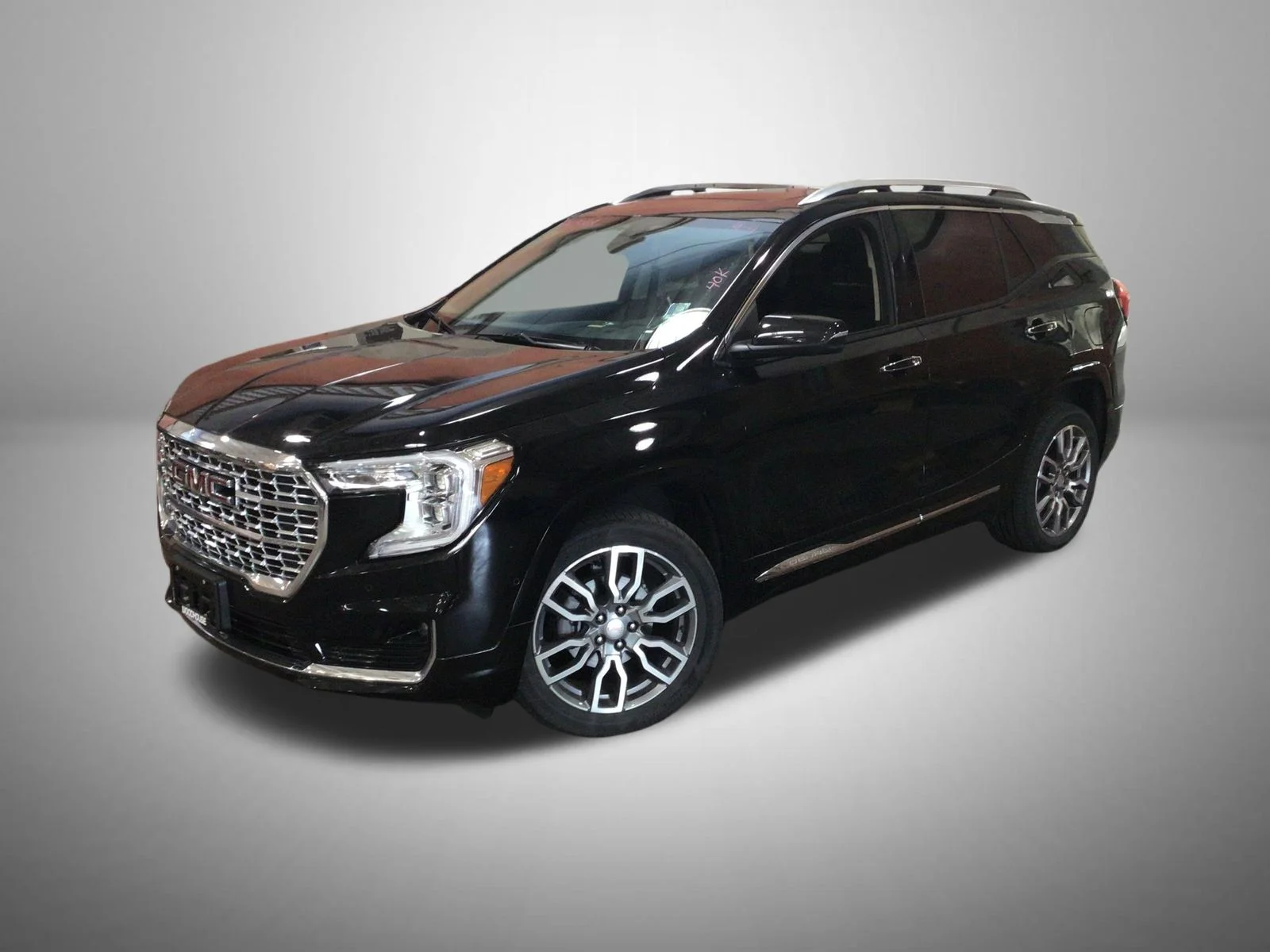 Used 2024 Black GMC Denali image 1