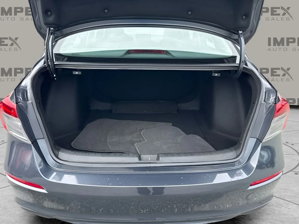 Used 2024 Gray Honda EX image 27