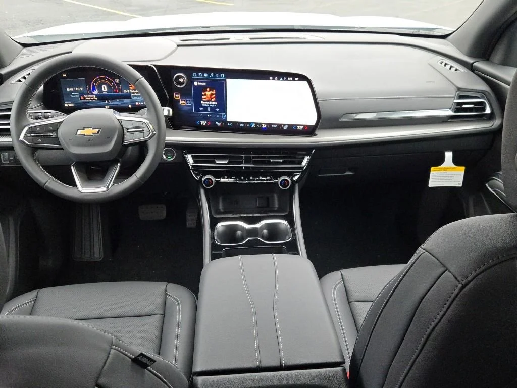2026 Chevrolet Traverse LT - Photo 20