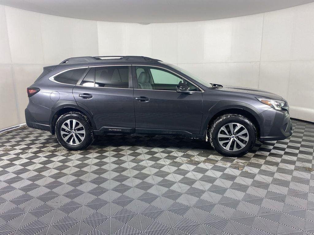 Used 2025 Gray Metallic Subaru Premium image 10
