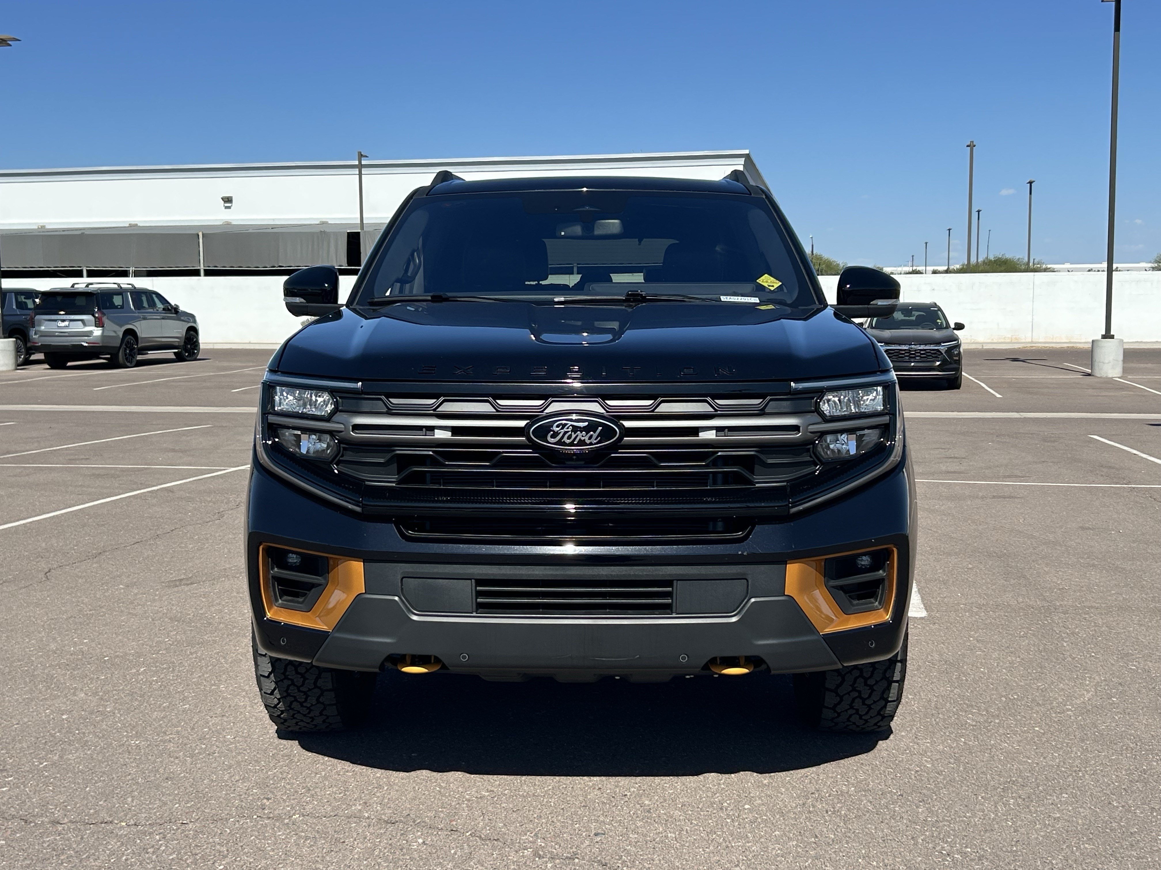 Certified Used 2025 Blue Ford Tremor image 9