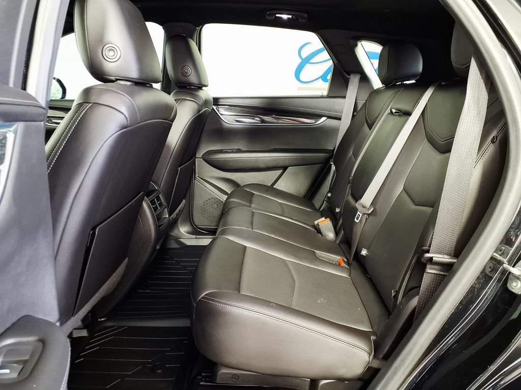 Used 2021 STELLAR BLACK METALLIC Cadillac FWD Premium Luxury image 8