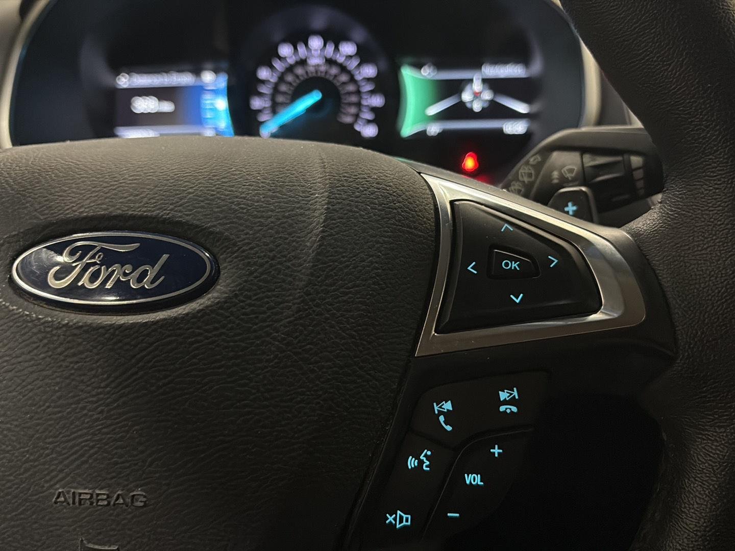 Used 2019 Magnetic Ford SEL image 23