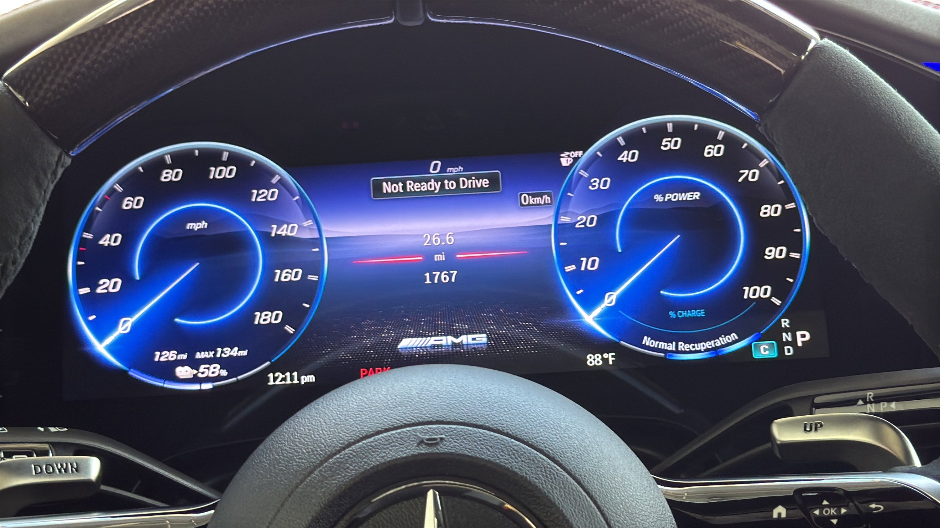 Certified Used 2026 MANUFAKTUR Moonlight White Metallic Mercedes-Benz AMG® EQE image 34