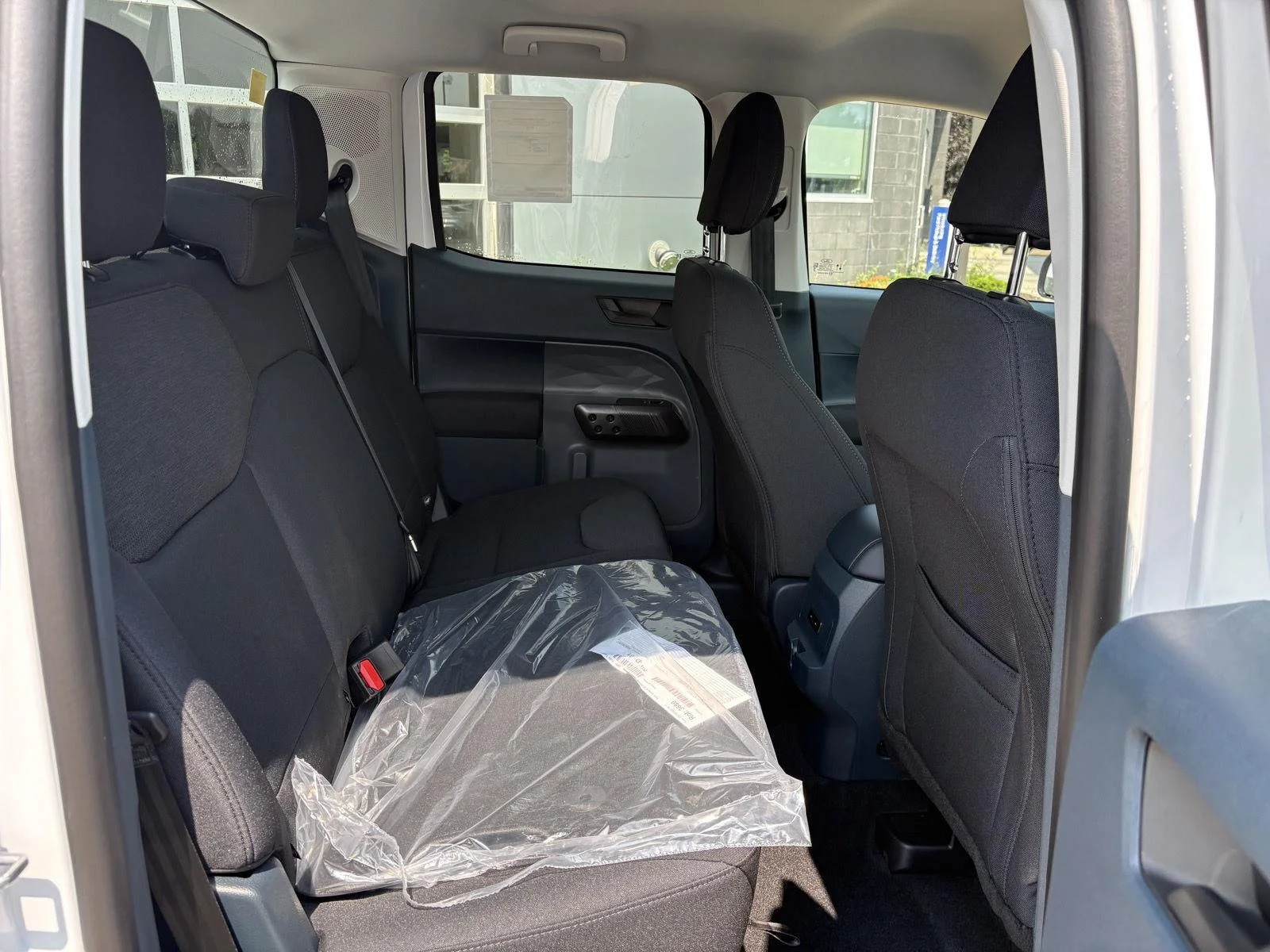 New 2026 Oxford White Ford XL image 21