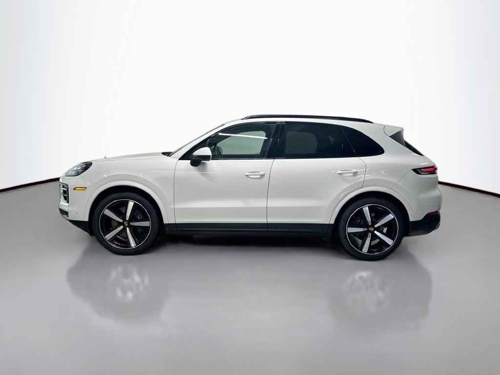 Used 2025 White Porsche  image 2