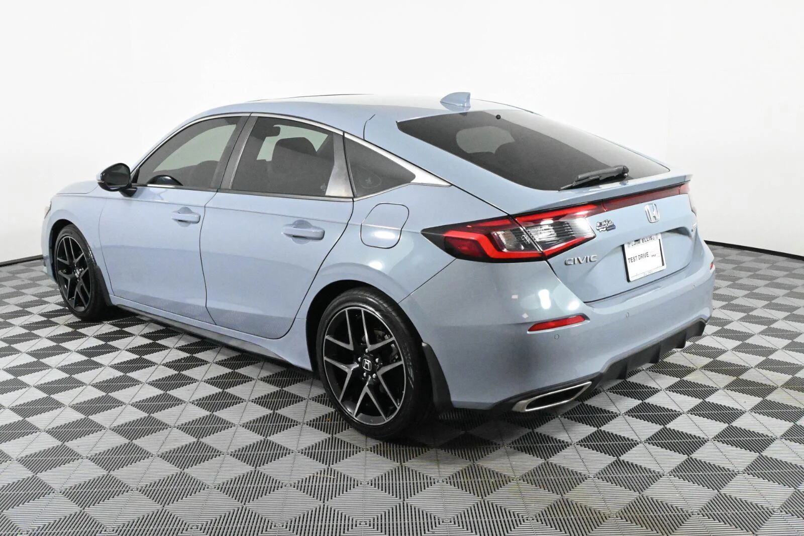 Used 2022 Sonic Gray Pearl Honda Sport Touring image 6