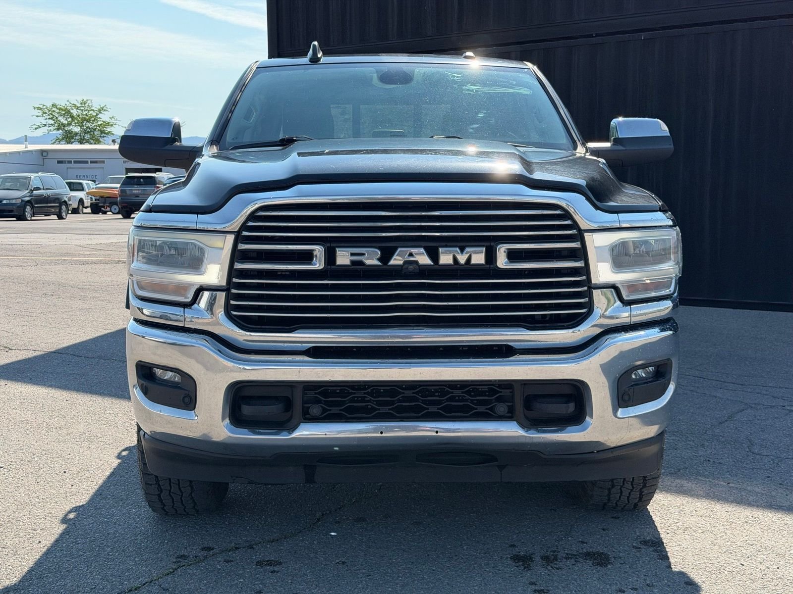 Used 2020 Diamond Black Ram Laramie image 2
