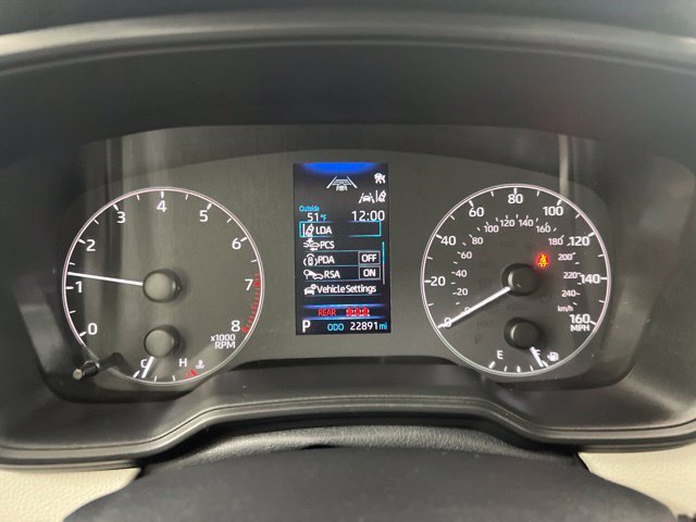 Used 2023  Toyota LE image 14