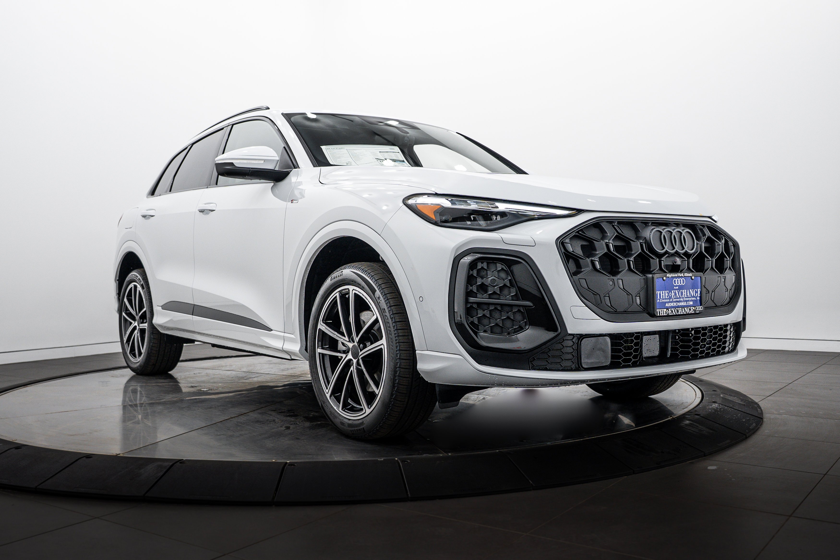 2026 Audi Q5 Premium Plus quattro's photo