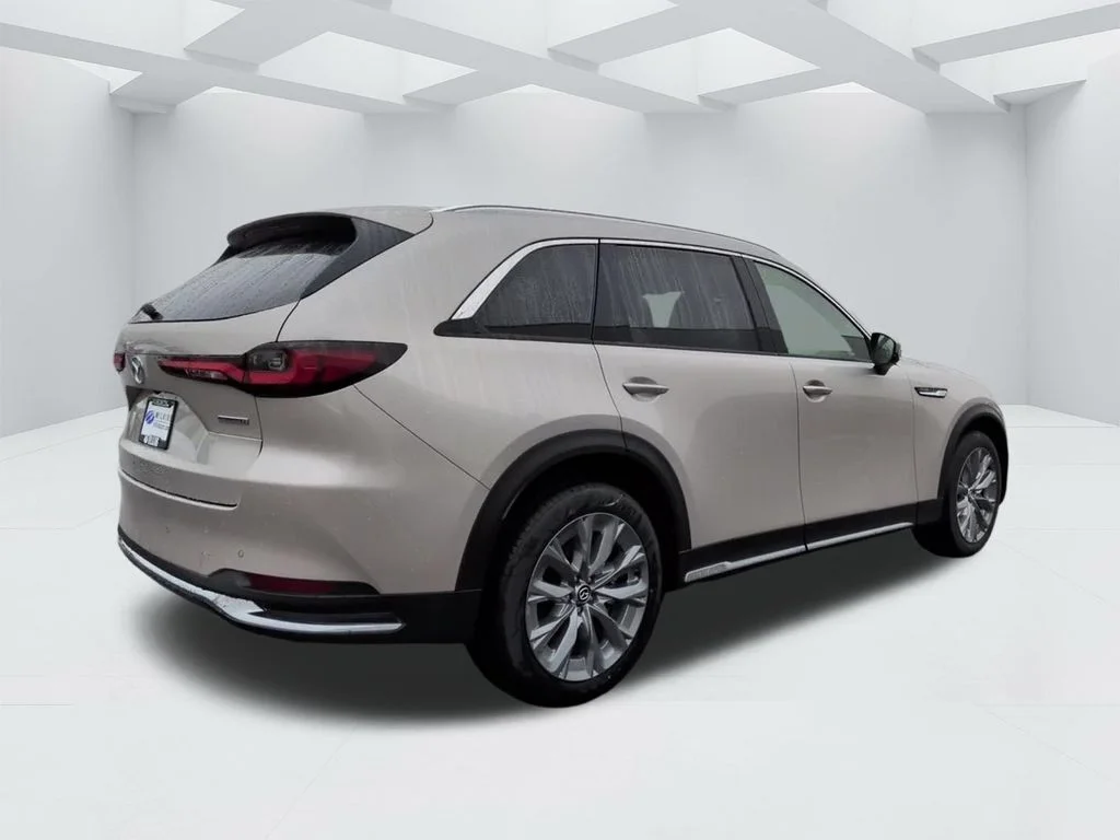 New 2026 Silver Mazda 3.3 Turbo Premium Plus image 5