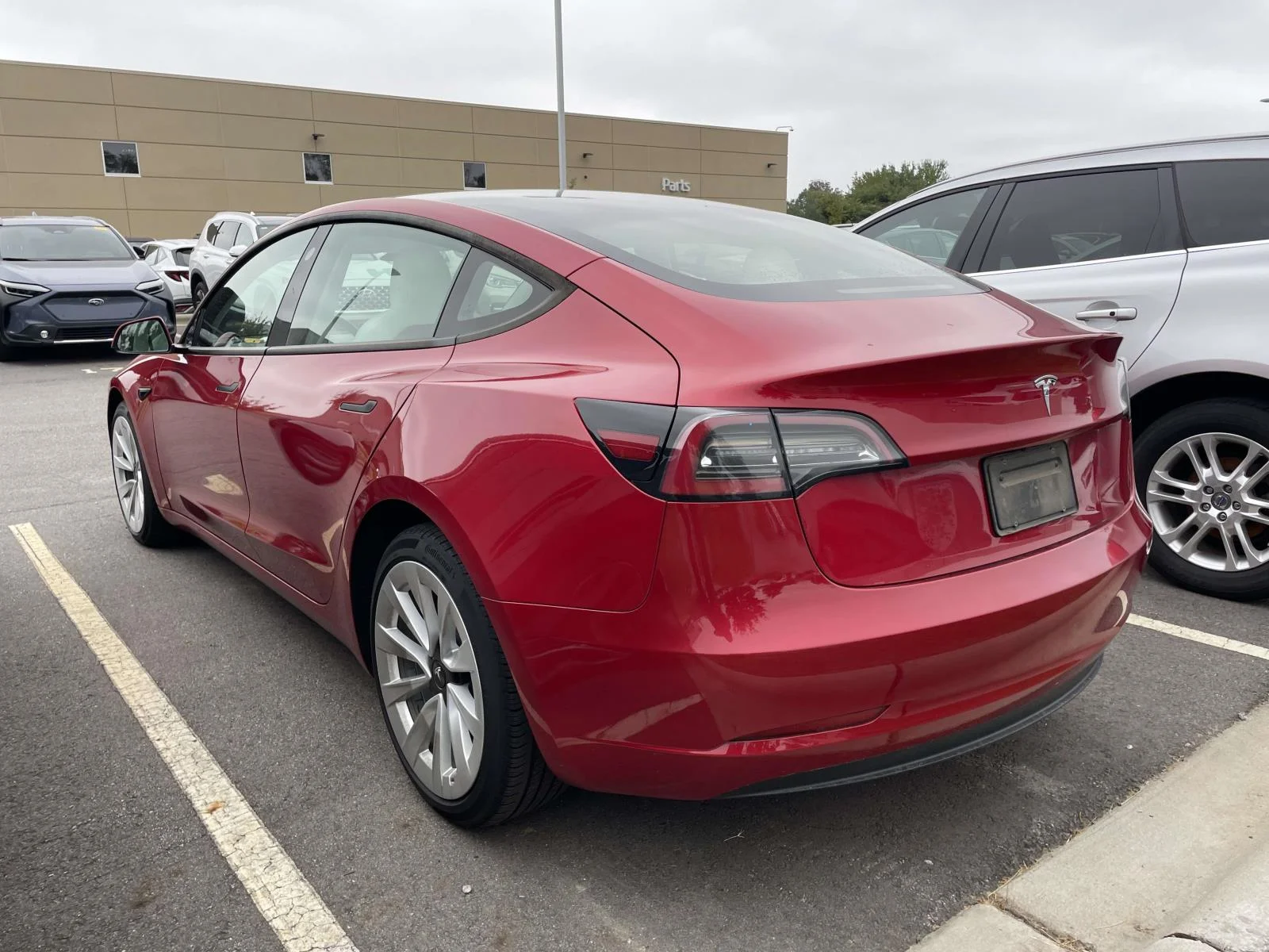 Used 2023  Tesla Base image 3