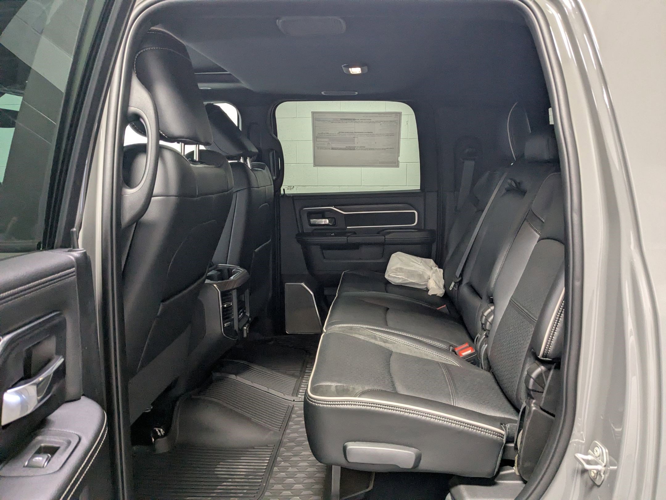 New 2026 Ceramic Gray Clear-Coat Exterior Paint RAM Laramie image 17