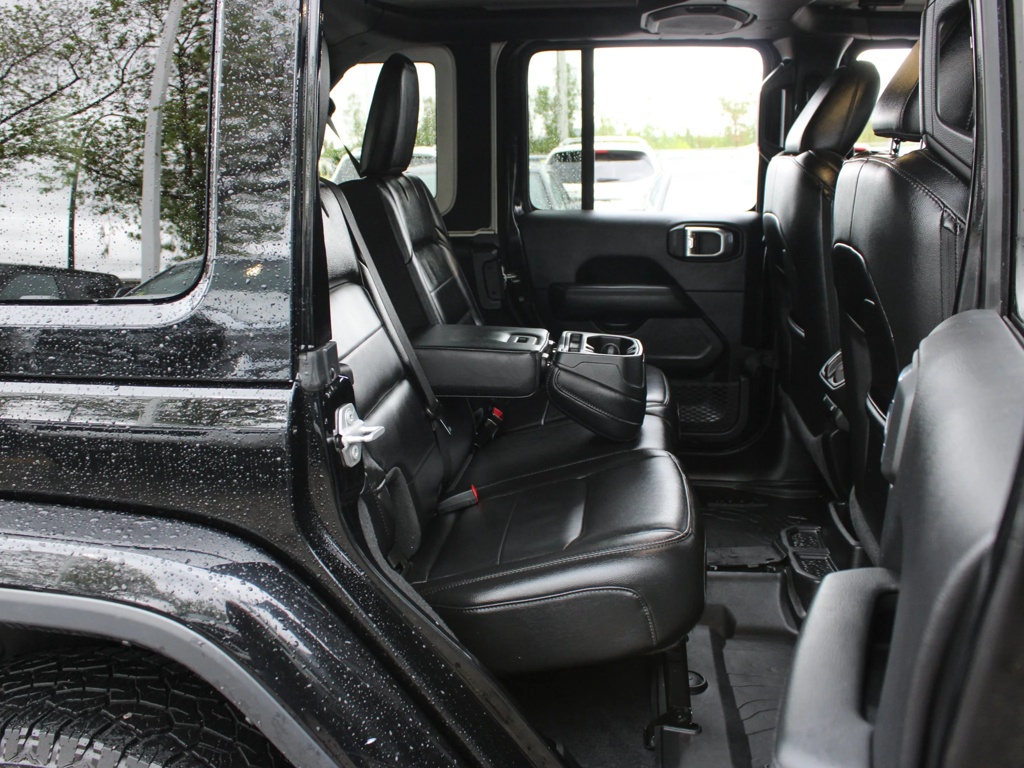 Certified Used 2021 Black Jeep Unlimited Altitude * No Accidents | V6 | Heated Seats | Trailer Tow | Remote Start | Leather image 19