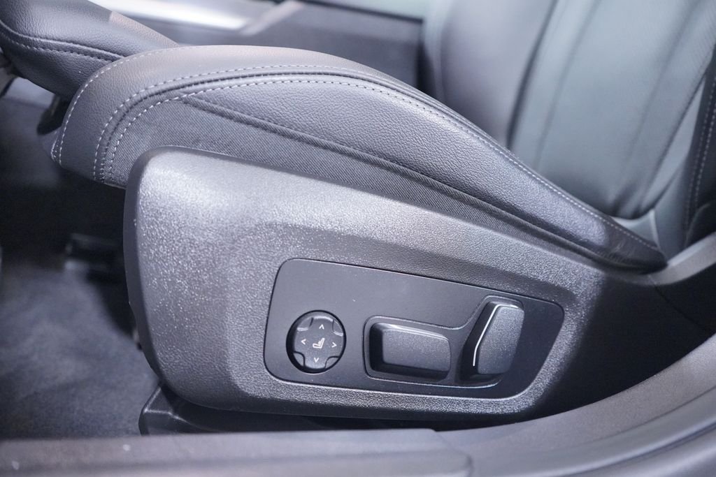 Certified Used 2024 Alpine White BMW 330i image 8