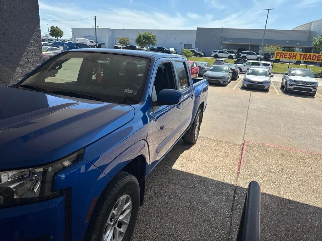 Used 2024 Blue Nissan SV image 2