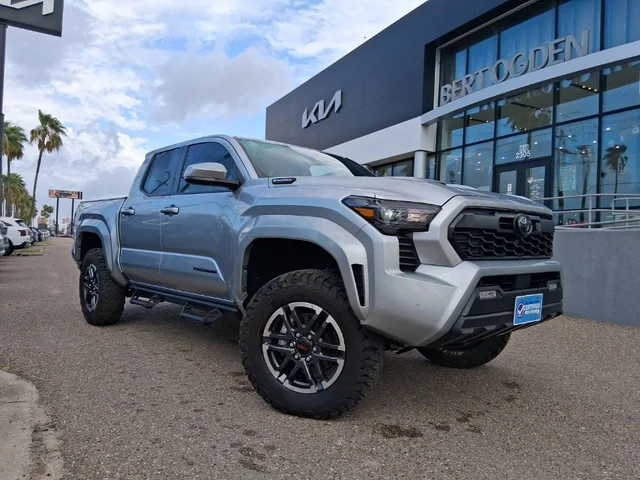 2025 Toyota Tacoma Hybrid TRD Sport
