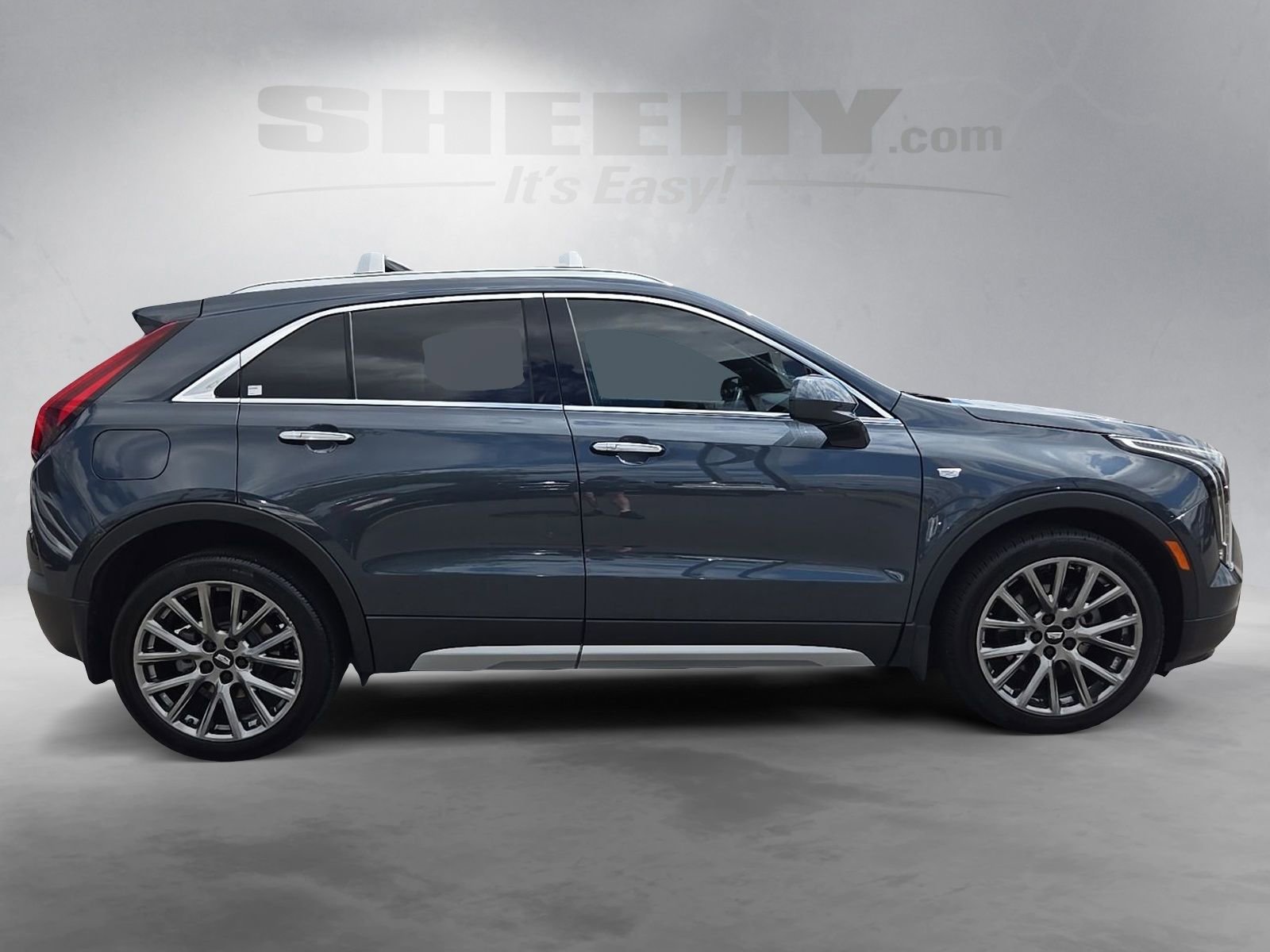 Used 2020 SHADOW METALLIC Cadillac FWD Premium Luxury image 11