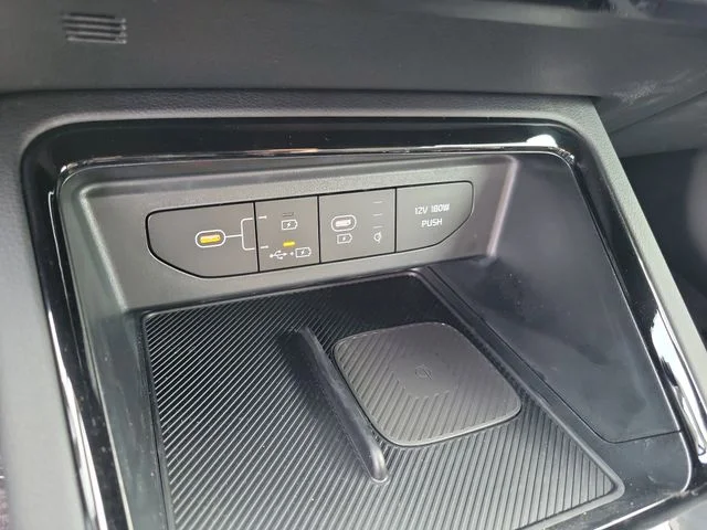 New 2026 Aurora Black Pearl Kia GT-Line AWD image 19