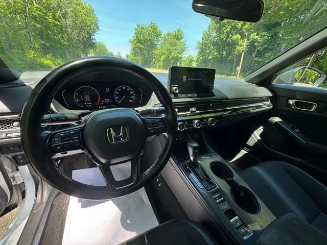 Used 2022 White Honda Sport image 21
