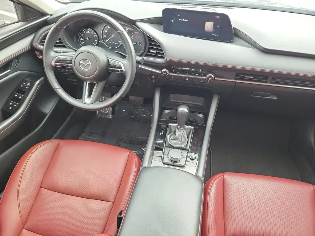 Used 2025 Gray Mazda 2.5 S Carbon Edition image 15