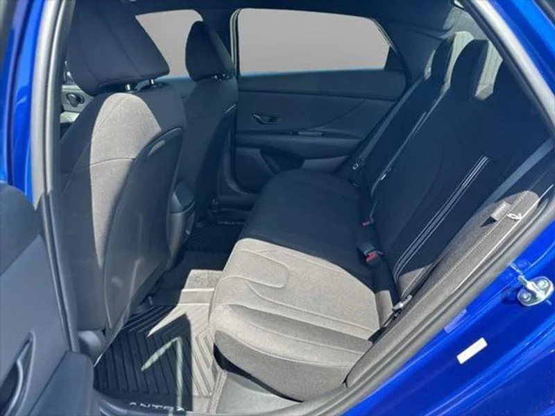 Used 2025 Intense Blue Hyundai SEL Sport image 16
