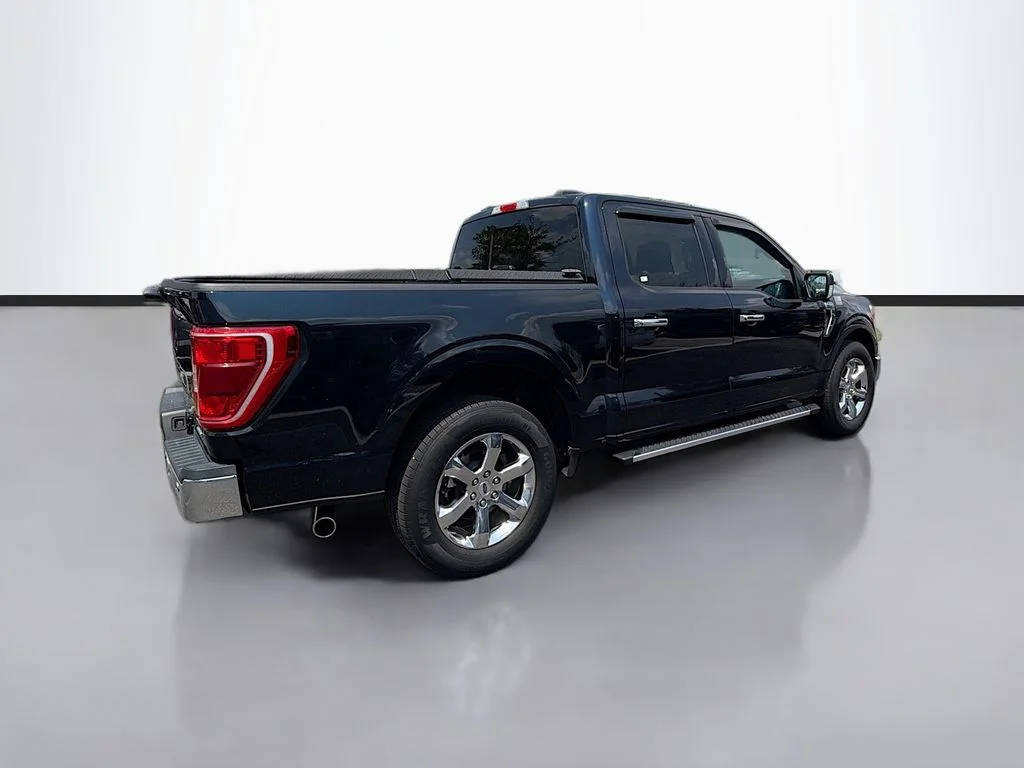 Used 2023 Blue Ford XLT image 5