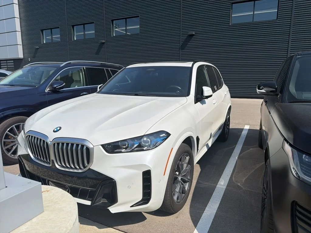 2025 BMW X5 xDrive40i's photo