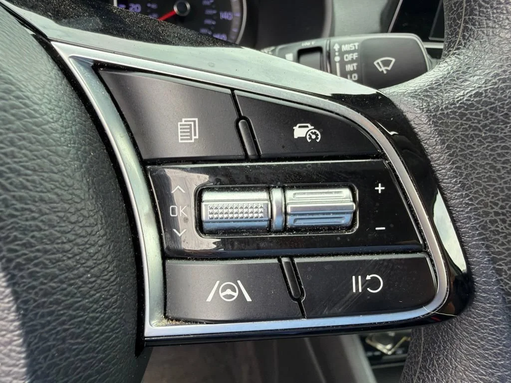 Used 2024 Steel Gray Kia LXS image 17
