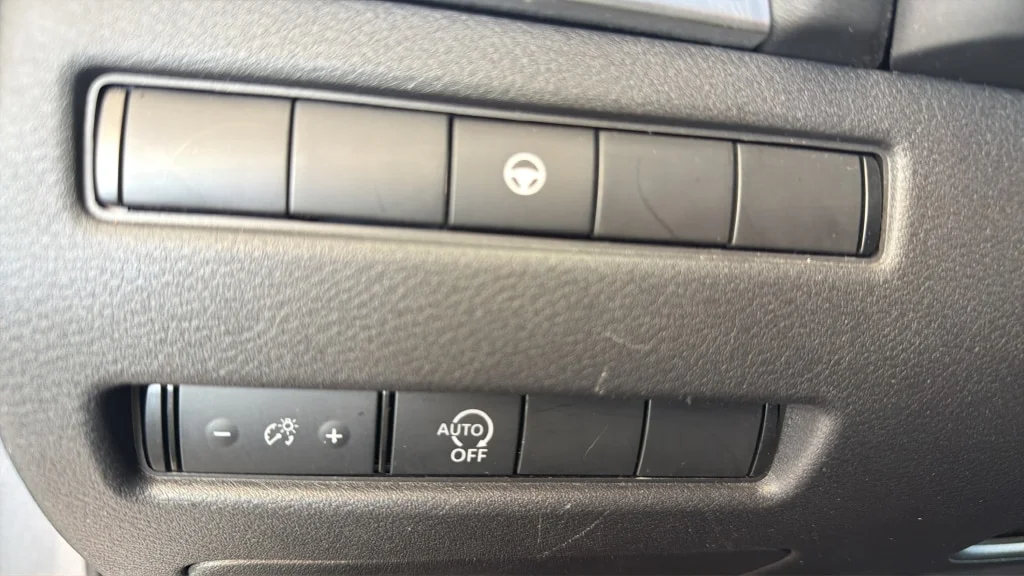 Used 2023 Gun Metallic Nissan SV image 20